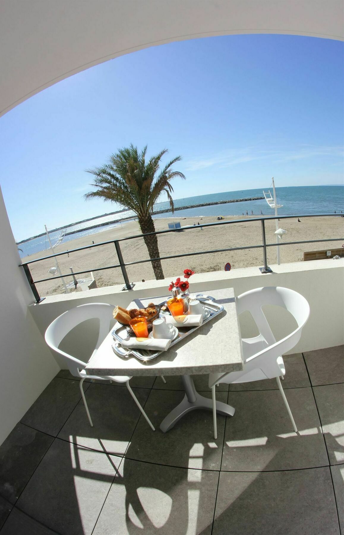 Hôtel Restaurant Splendid Camargue Le Grau-du-Roi Exterior foto